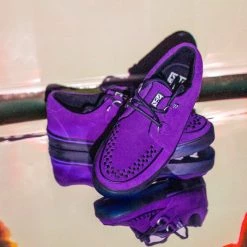 A3034 Purple Suede VLK Sneaker