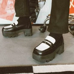 A3085L New Arrivals Black & White Dress TUKskin™ Square Nosebleed Loafer