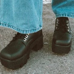 A3086L New Arrivals Black TUKskin™ 4-Eye Square Nosebleed