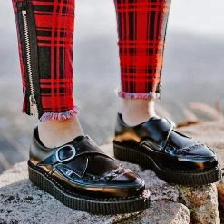 A8520 Pointed Buckle Creepers