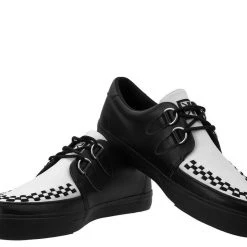 A9180 Black & White D-Ring VLK Sneaker Women