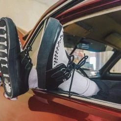 A9180 Black & White D-Ring VLK Sneaker Women