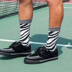 A9182 Women Black Suede White Interlace VLK Sneaker