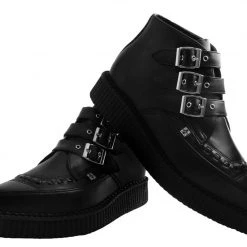 A9325 Women Black TUKskin™ 3-Buckle Pointed Creeper Boot
