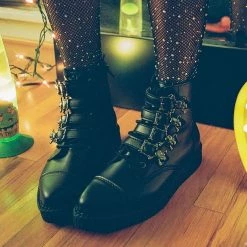 A9409 Black TUKskin™ Skull Buckle Pointed Boot