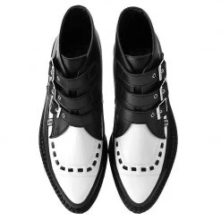A9540 Women Black & White TUKskin™ 3-Buckle Pointed Creeper Boot