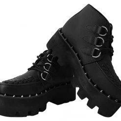 A9558 Women Black Faux Leather Dino Lug Sole Boot