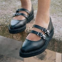 A9652L Black Skull Buckle Pointed Mary Jane Creeper