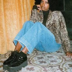 A9688 Black Suede D-Ring Dino Lug Creeper Women