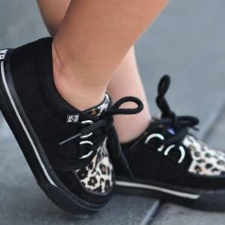 A9724B Black & Leopard 2-Ring VLK Creeper Toddler Sneaker