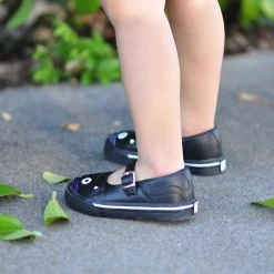 A9725B Black & White Kitty Mary Jane Toddler Sneaker Kitty Styles
