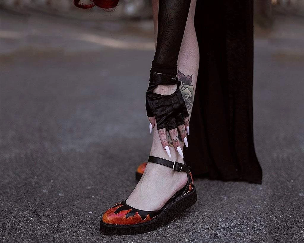 A9731L Black TUKskin™ Flame Sandal Women