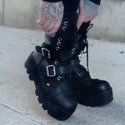 A9801 Black 12-Eye 3-Strap Dino Boot