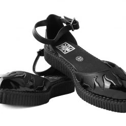 A9877L Women Black & Patent Flame Sandal