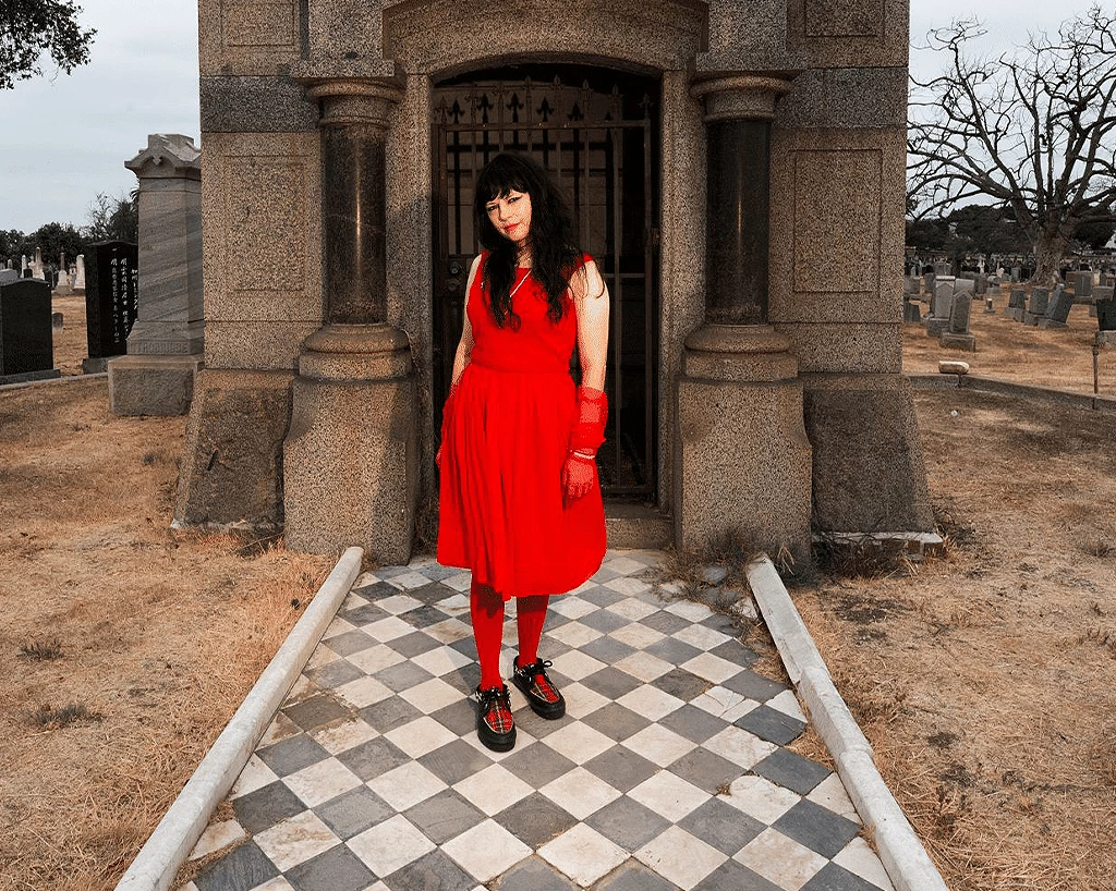 A9924 Women Black TUKskin™ & Red Tartan VLK Sneaker