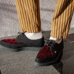 A9933 Black Suede & Red Leopard Hair Pointed Creeper Women