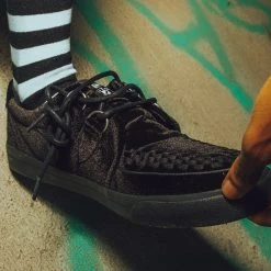 A9983 Black Velvet D-Ring Interlace Sneaker Women