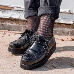 F6806 Black Leather Viva II Low Creeper Women