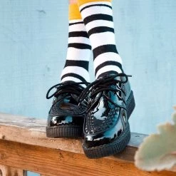 F9679 Black Patent Viva II Low Sole Creeper