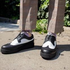 F9742 Women Black & White Wingtip Tie TUKskin™ Viva II Low Creeper