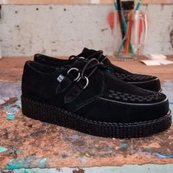 F9779 Women Black Faux Suede D-Ring Interlace Creeper