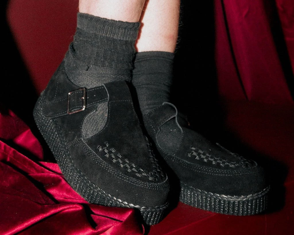 F9954 Women Black Faux Suede Viva II Sandal