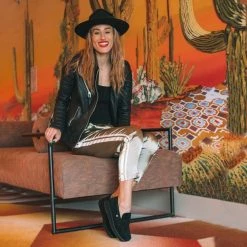 F9982 Black Suede Penny Loafer