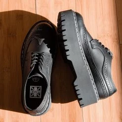 A9884 Black Double Decker Brogue Women