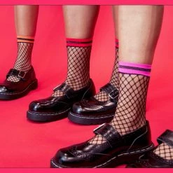 TSK1122 Multi-color Band Fishnet 5-Pk Sock Women