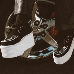 S3081 Black Suede White Interlace Stratocreeper New Arrivals