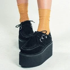 S9789 Women Black Suede Classic Stratocreeper