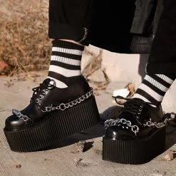 S9859 Black Brush Off Chained Stratocreeper