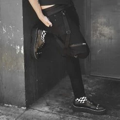 T2297 Black Anarchic Spiked Dino Gibson