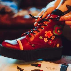 V3021 Lindsee Bee X T.U.K. Mondo Boot Women