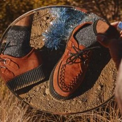 V3022 Women Brown Suede Mondo Creeper