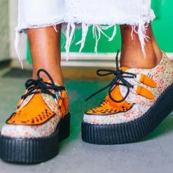 V3035 Orange & Beige Floral D-Ring Viva Creeper Women