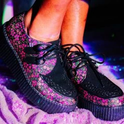 V3036 Women Black & Pink Floral D-Ring Viva Creeper