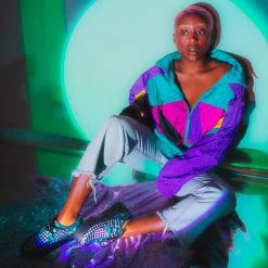 V3039 Floral Hodgepodge Viva Creeper