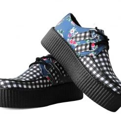 V3039 Floral Hodgepodge Viva Creeper