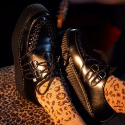 V6802 Women Black Leather Viva Creeper