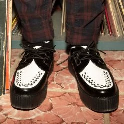 V6804 Women Classic Two-Tone Creepers