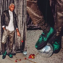 V8535 Women Emerald Green Velvet Viva Mondo Creeper