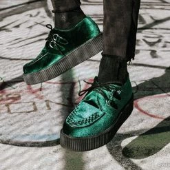 V8535 Women Emerald Green Velvet Viva Mondo Creeper