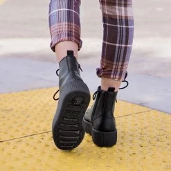 V9480L Black TUKskin™ Viva Mondo Boot Women