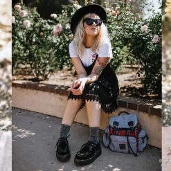 V9492 Black Velvet Viva Mondo Creeper