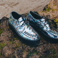 V9782 Chrome Oil Slick Patent D-Ring Interlace Viva Mondo Creeper Women