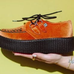 V9849 Rust Velvet Viva Mondo Creeper Women