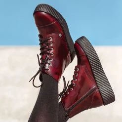 V9858 Burgundy Rub Off TUKskin™ 7-Eye Boot
